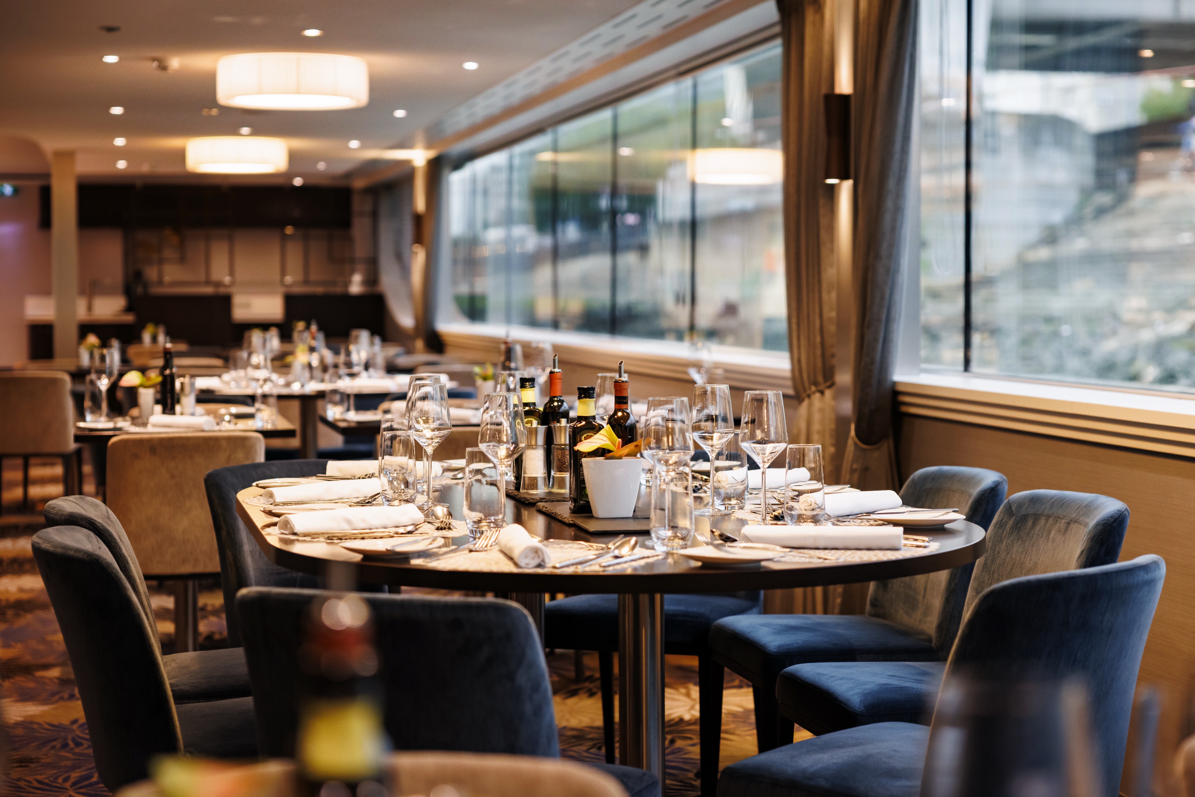 Avalon Passion - Panorama Dining Room
